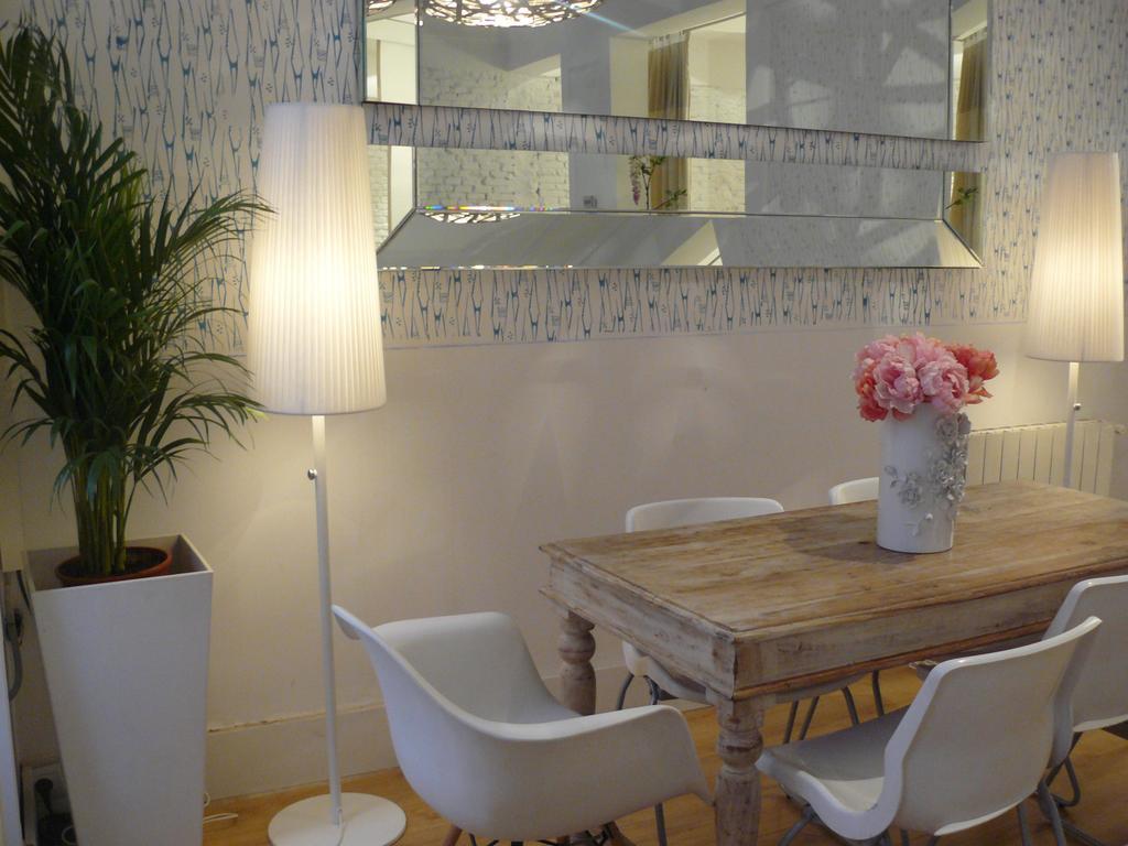 Apartamentos Manzana Madrid Rom bilde