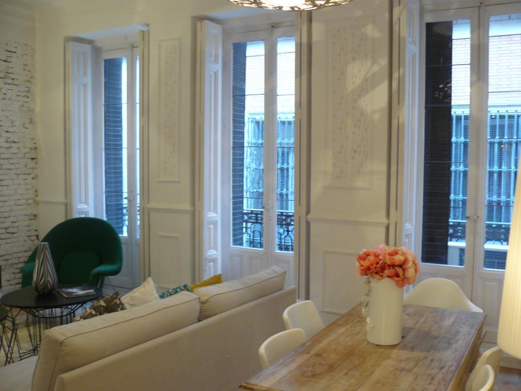 Apartamentos Manzana Madrid Rom bilde