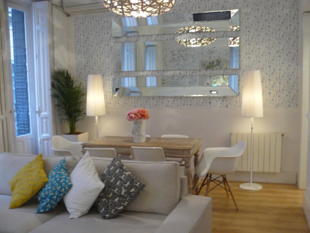 Apartamentos Manzana Madrid Rom bilde